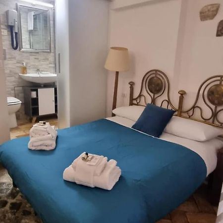 Domus Next Campo De'Fiori With Thermal Shower Rome Extérieur photo
