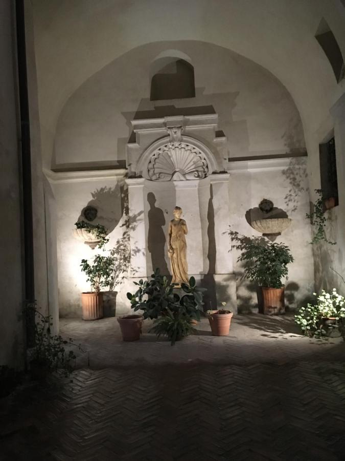 Domus Next Campo De'Fiori With Thermal Shower Rome Extérieur photo