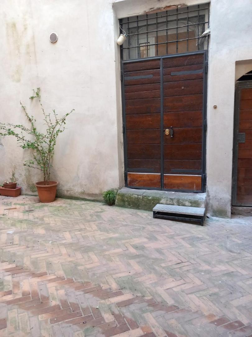 Domus Next Campo De'Fiori With Thermal Shower Rome Extérieur photo