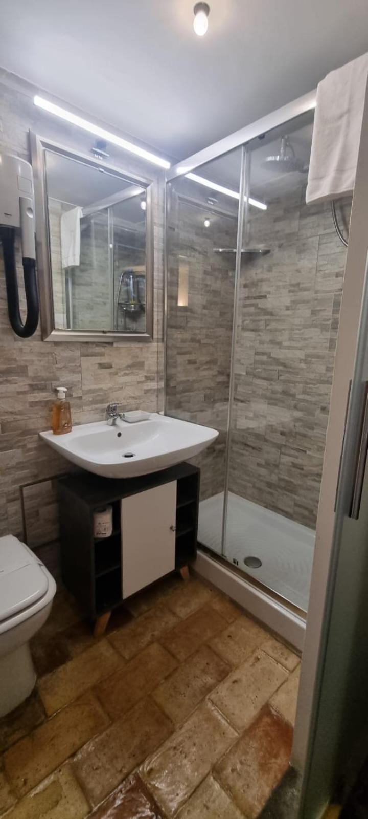 Domus Next Campo De'Fiori With Thermal Shower Rome Extérieur photo